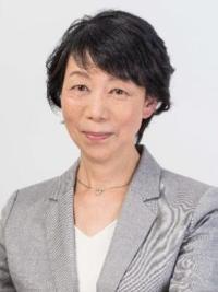 菅原裕子氏