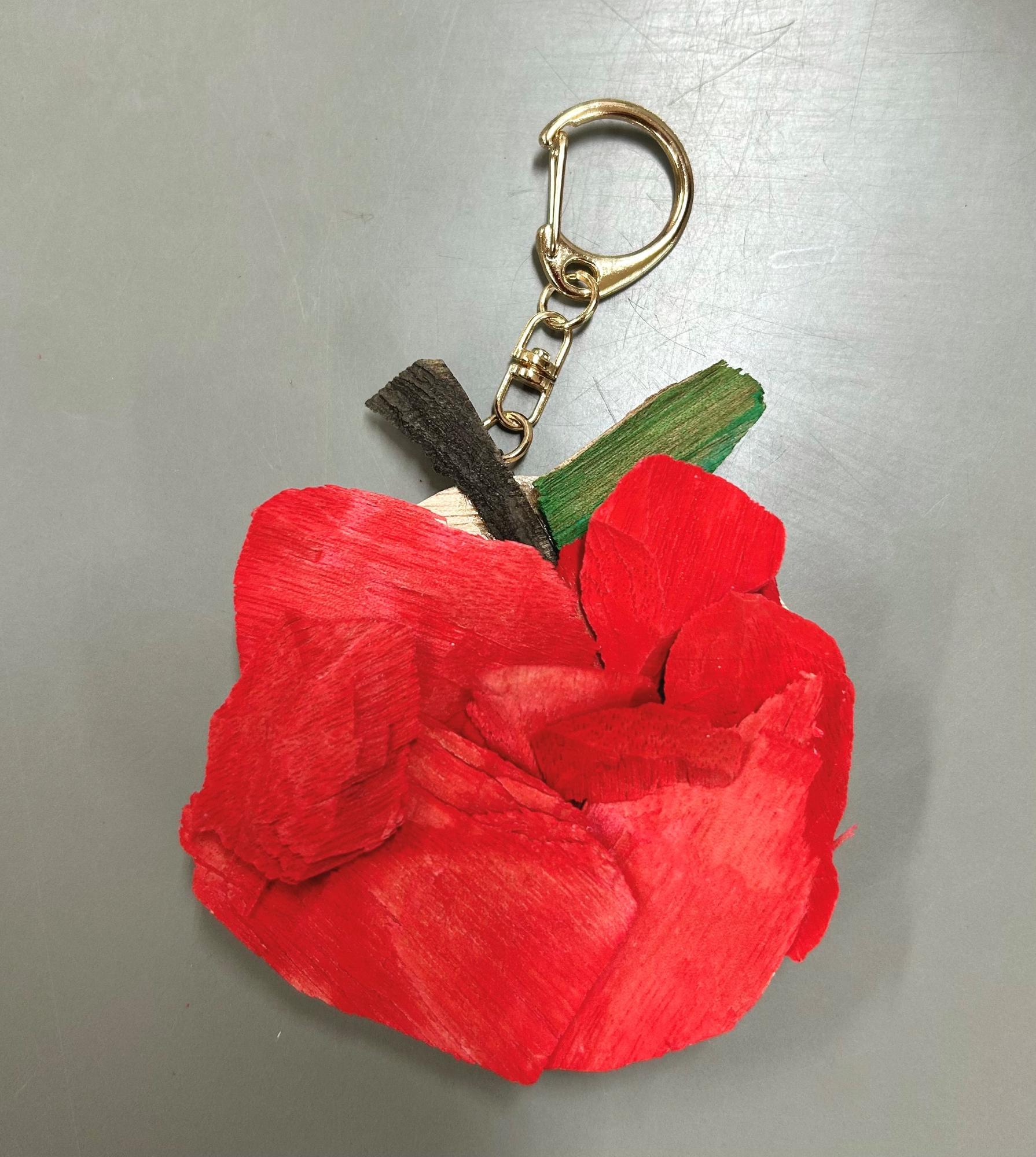 （イメージ）【絵本の森でフルーツ狩り展】木工ワークショップ「木片で作るくだものキーホルダー」