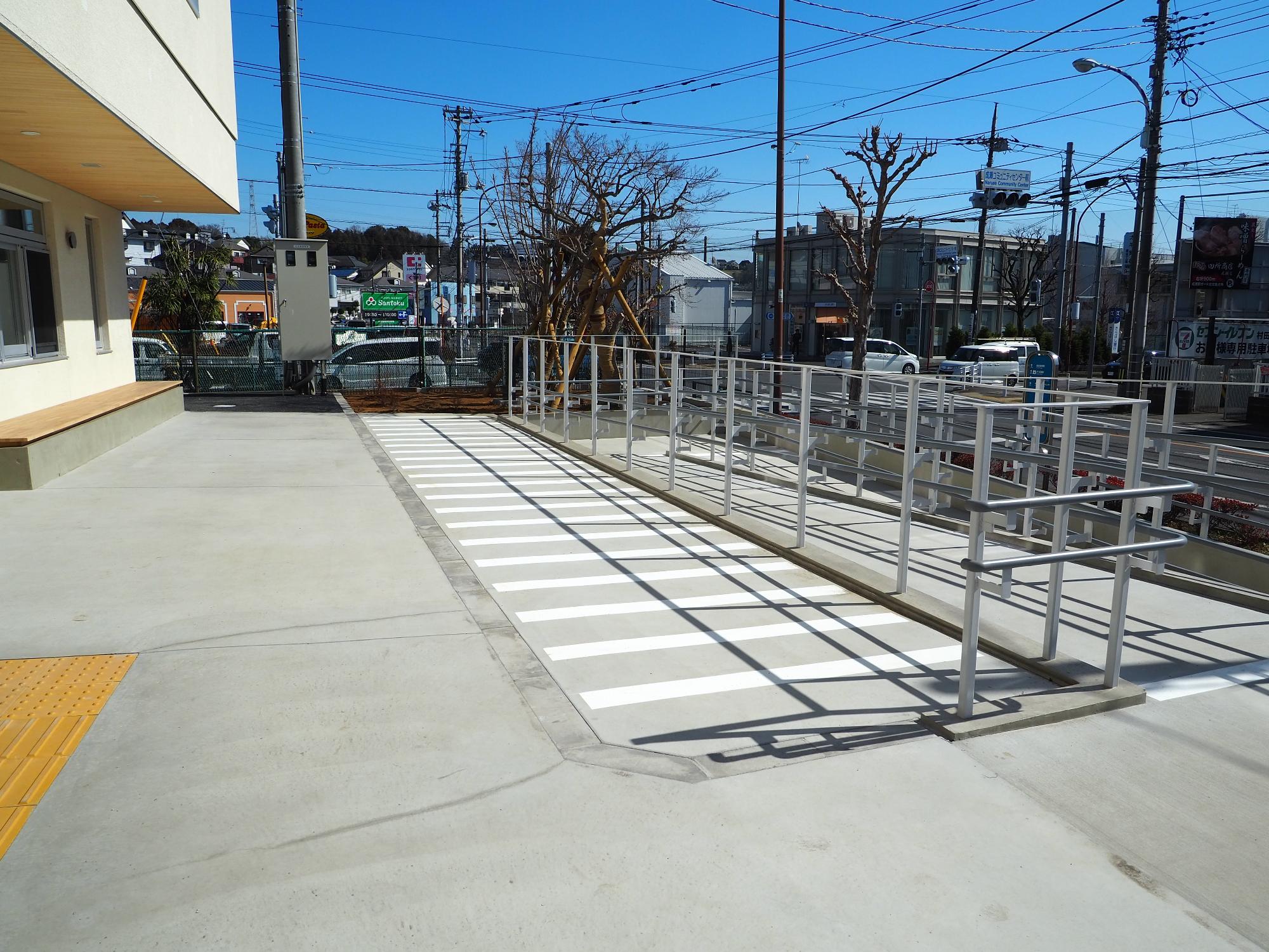 成瀬子どもクラブの駐輪場