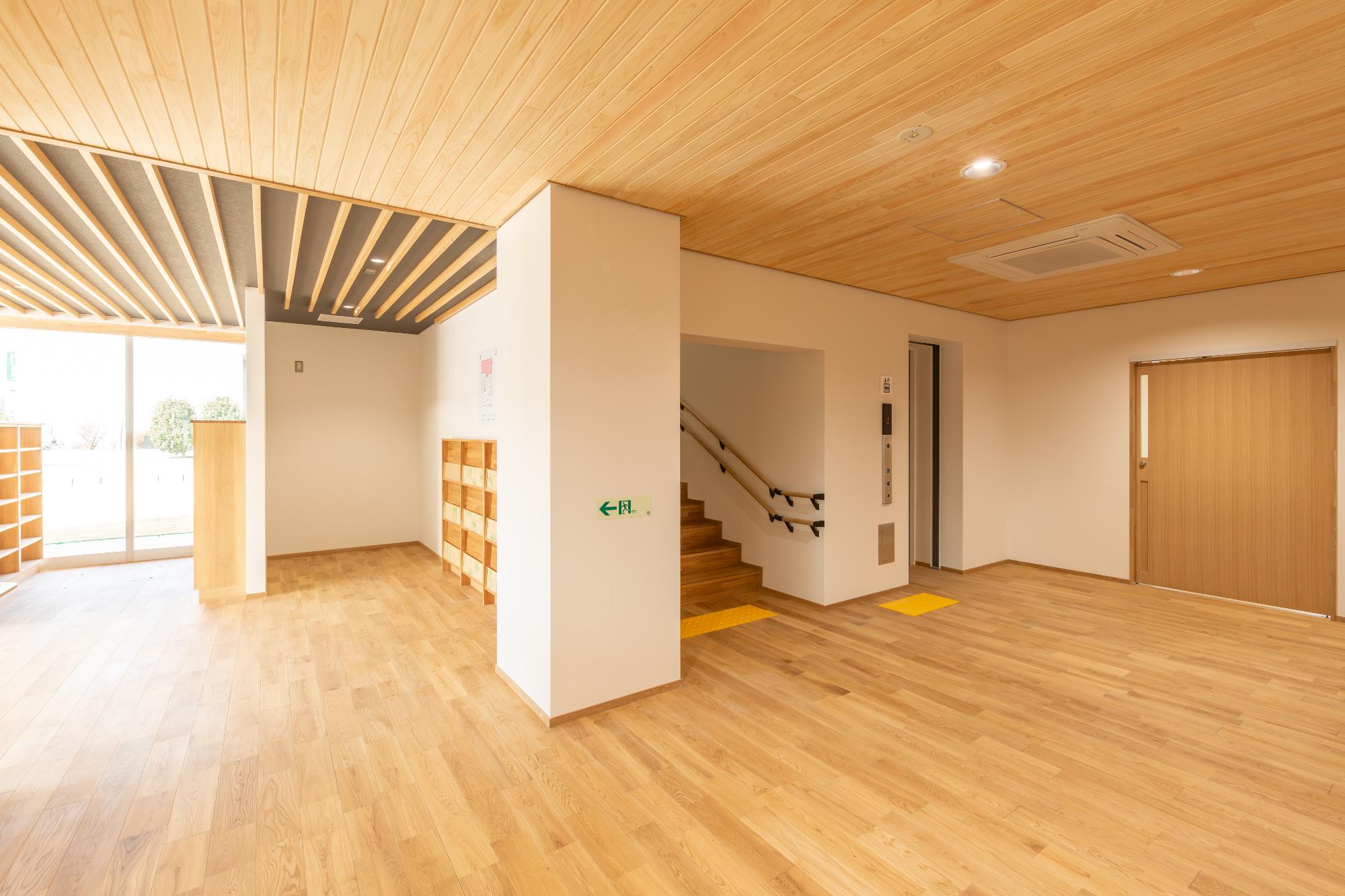 成瀬子どもクラブの1階ホール