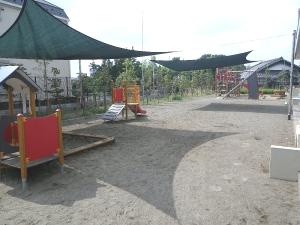 ハッピードリーム鶴間の園庭の写真
