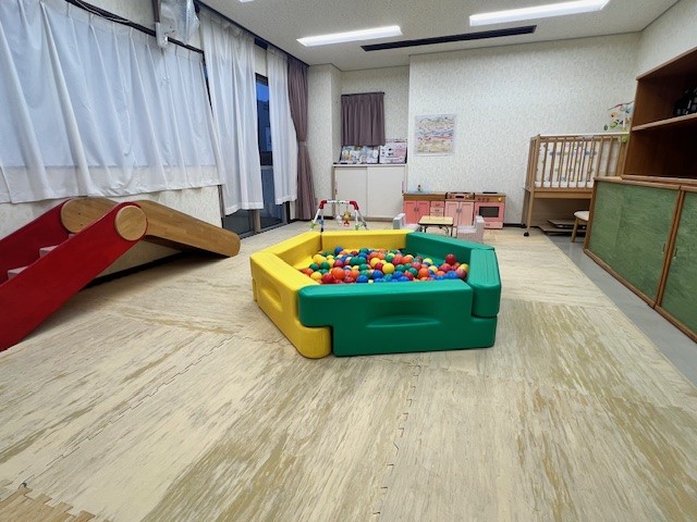 どんぐりの部屋